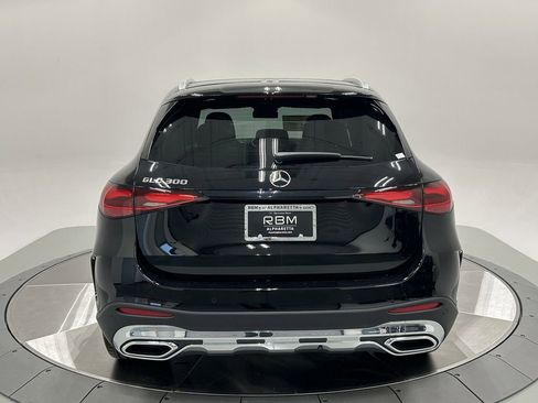 New 2026 Mercedes-Benz GLC 300 image 6