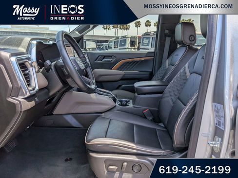 Used 2023 GMC Canyon Denali AWD/4WD image 13