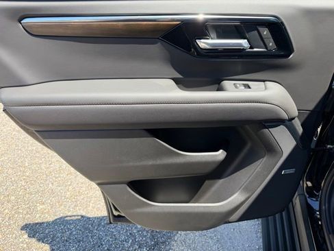 New 2026 Chevrolet Tahoe High Country AWD/4WD image 28