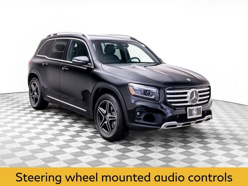 Used 2026 Mercedes-Benz GLB 250 image 8
