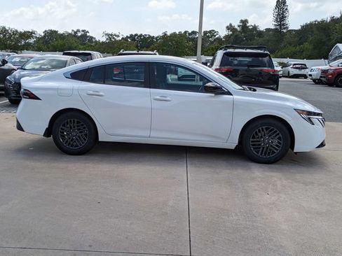 New 2026 Nissan Sentra SV w/ Floor Mat Package FWD image 4