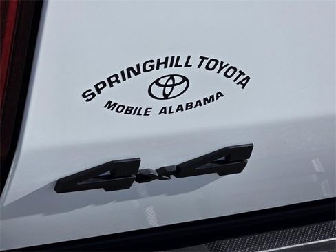 Used 2024 Toyota Tacoma TRD Off-Road image 26