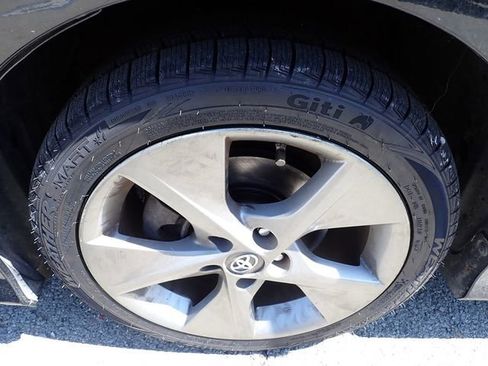 Used 2012 Toyota Camry SE image 9