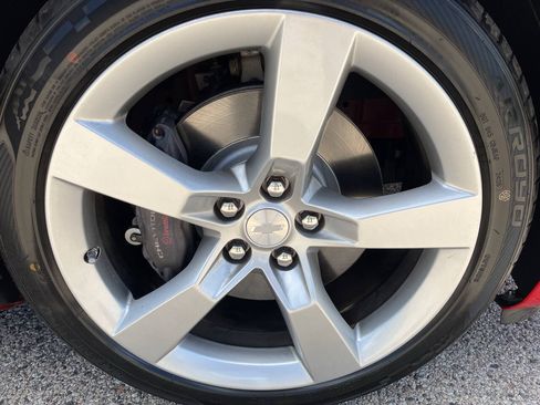 Used 2010 Chevrolet Camaro SS w/ LPO, Ground Effects Package RWD image 54