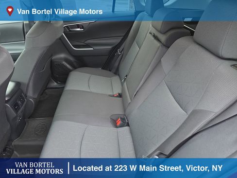 Used 2025 Toyota RAV4 XLE w/ Weather Package image 24
