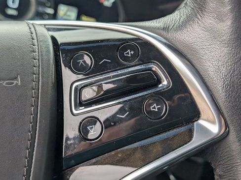 Used 2020 Cadillac Escalade Platinum image 20