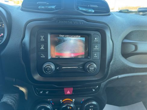 Used 2015 Jeep Renegade Trailhawk w/ Popular Equipment Group image 14