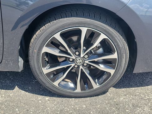 Used 2019 Toyota Corolla SE FWD image 10