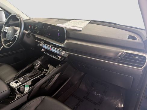 Used 2023 Kia Telluride S w/ S Sunroof Package FWD image 33