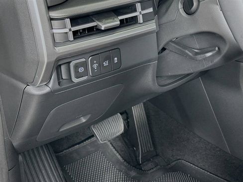 Certified 2026 Hyundai Santa Fe SEL FWD image 10