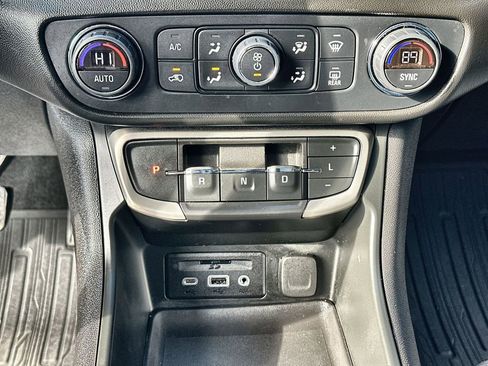 Certified 2022 GMC Terrain Denali w/ Denali Premium Package image 16