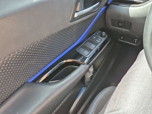 Used 2021 Toyota C-HR XLE image 12