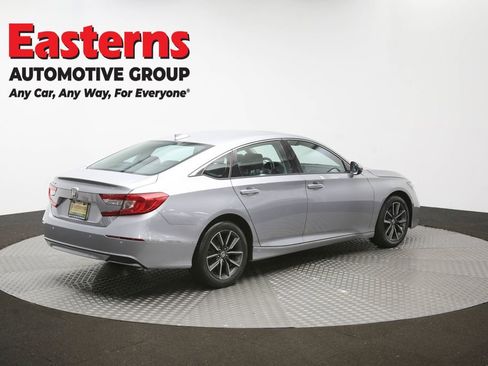 Used 2022 Honda Accord EX-L image 40