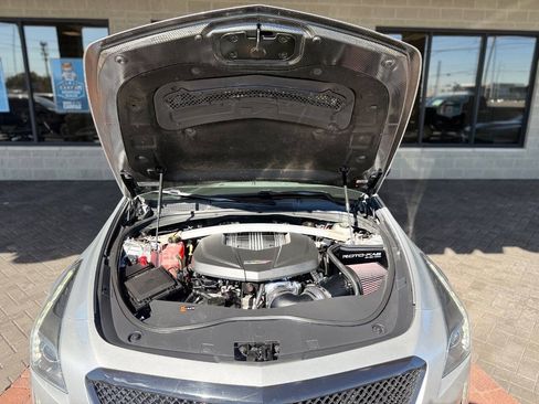 Used 2016 Cadillac CTS V w/ Luxury Package RWD image 76