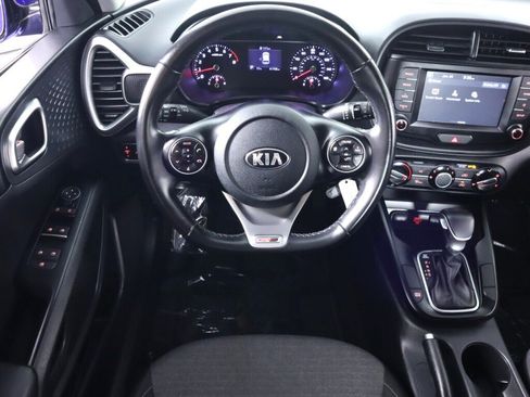 Used 2020 Kia Soul GT-Line FWD image 29