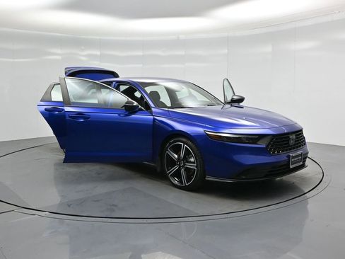 Used 2023 Honda Accord Sport image 28