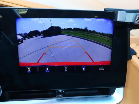 Used 2023 Chevrolet Corvette Stingray Premium Cpe w/ Z51 Performance Package RWD image 29