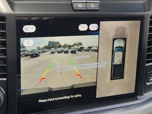 New 2025 Ford F250 Platinum w/ FX4 Off-Road Package image 8