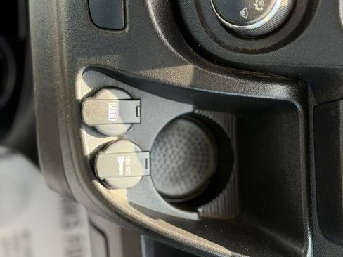 Used 2018 RAM ProMaster 1500 FWD image 27
