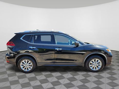 Certified 2020 Nissan Rogue SV AWD/4WD image 6