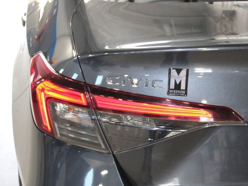 Used 2025 Honda Civic Sport image 37