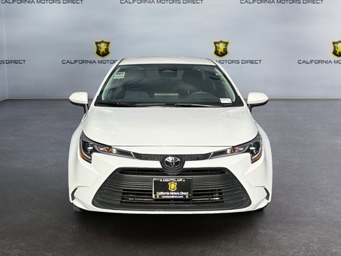 Used 2024 Toyota Corolla LE image 8