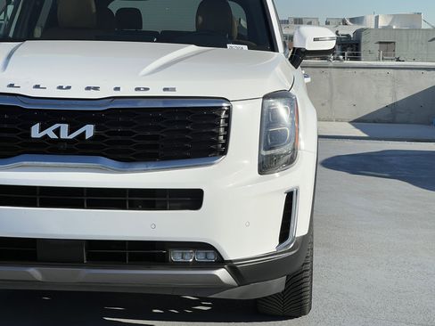 Used 2022 Kia Telluride SX image 10