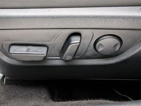 Used 2025 MAZDA CX-30 AWD 2.5 S w/ Preferred Package image 12