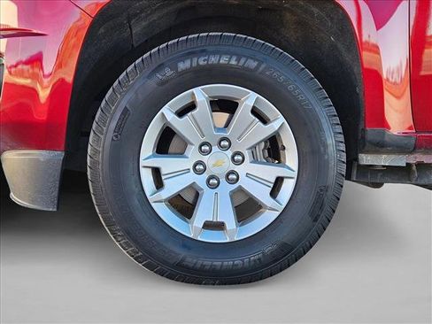 Used 2018 Chevrolet Colorado LT w/ LT Convenience Package image 22