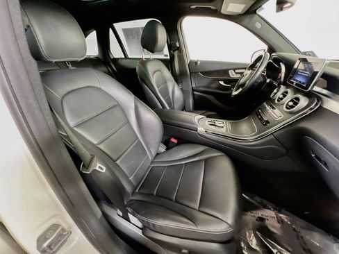 Used 2018 Mercedes-Benz GLC 300 image 27