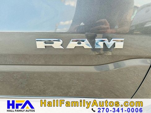 Used 2019 RAM 1500 Big Horn AWD/4WD image 38