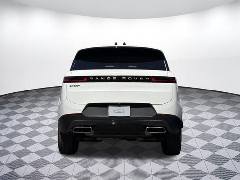 Used 2025 Land Rover Range Rover Sport SE AWD/4WD image 10
