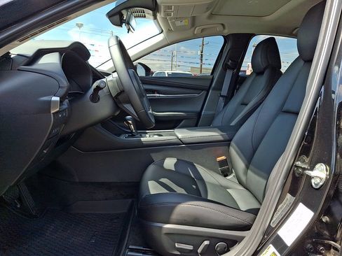 Used 2026 MAZDA MAZDA3 2.5 S Sedan w/ Preferred Pkg FWD image 14