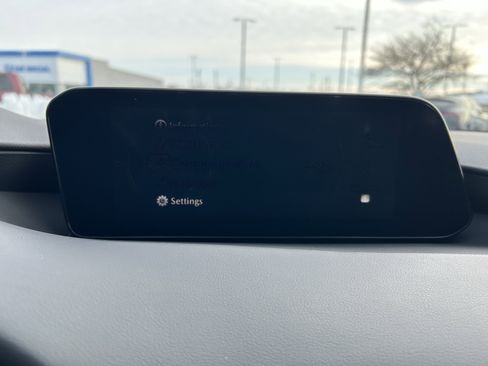 Certified 2025 MAZDA MAZDA3 s image 12