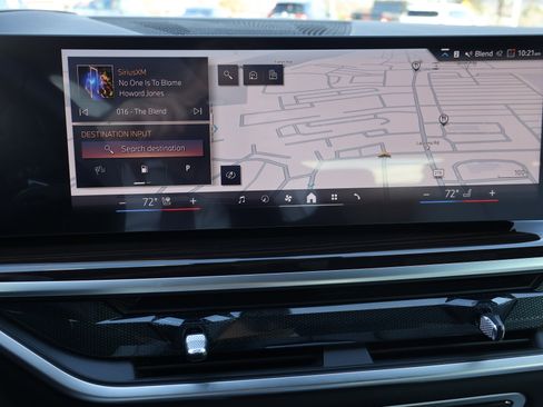 Used 2026 BMW X5 xDrive40i w/ M Sport Package image 35