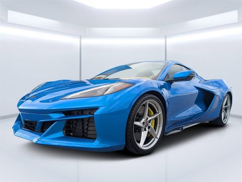 Used 2024 Chevrolet Corvette E-Ray image 2