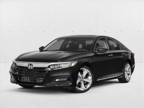 Used 2018 Honda Accord Touring image 1
