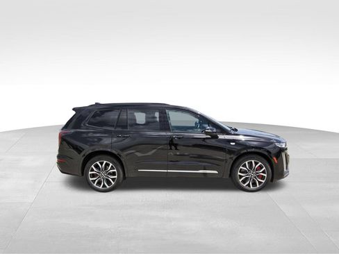 Used 2024 Cadillac XT6 Sport AWD/4WD image 5