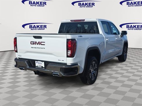 New 2026 GMC Sierra 1500 SLE image 5