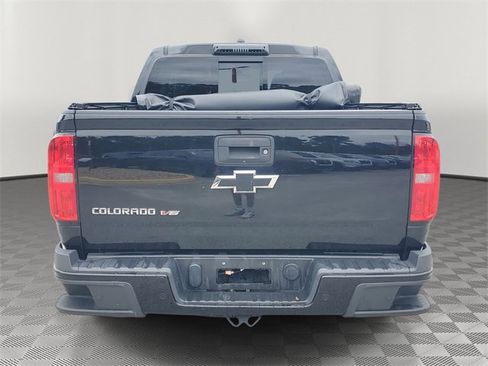 Used 2019 Chevrolet Colorado Z71 image 3