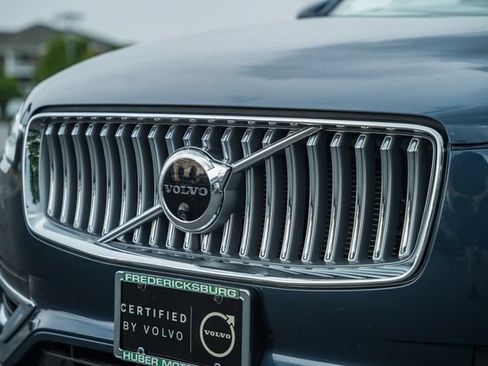 Certified 2023 Volvo XC90 T8 Plus w/ Protection Package Premier AWD/4WD image 12
