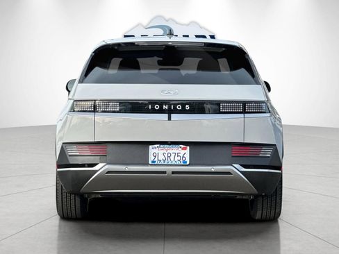 Used 2024 Hyundai Ioniq 5 SEL image 4