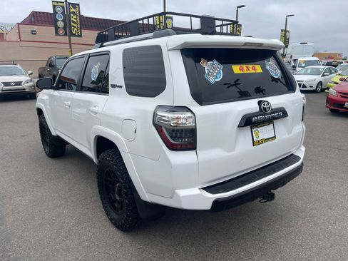Used 2016 Toyota 4Runner TRD Pro image 5