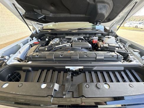 Certified 2025 GMC Sierra 2500 Denali Ultimate image 31