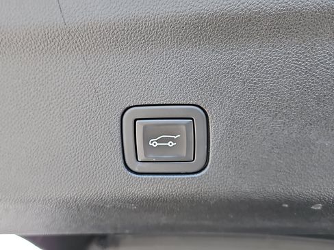 Used 2024 Cadillac Escalade V w/ LPO, ONYX Package AWD/4WD image 25