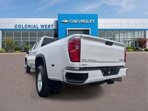 Used 2025 Chevrolet Silverado 3500 High Country w/ High Country Premium Package AWD/4WD image 5