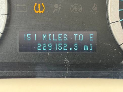 Used 2010 Ford Escape Limited image 16