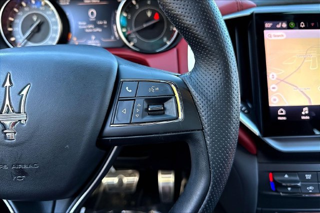 Used 2022 Maserati Ghibli Modena RWD image 14