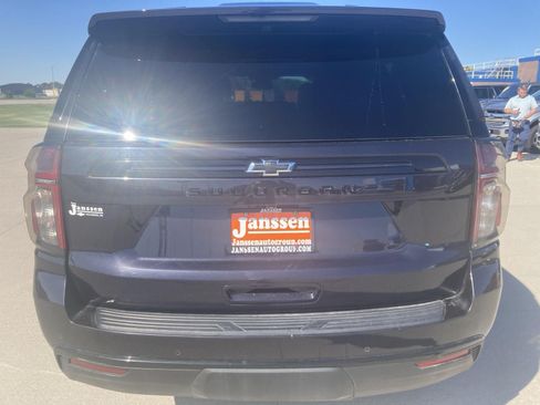 Used 2024 Chevrolet Suburban Z71 AWD/4WD image 9