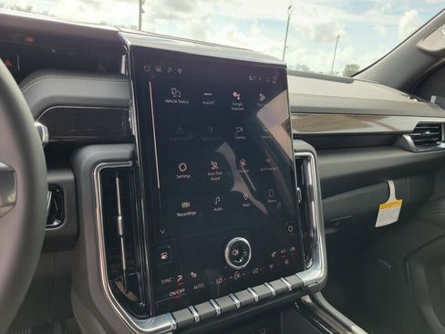 New 2026 GMC Yukon XL Elevation RWD image 19